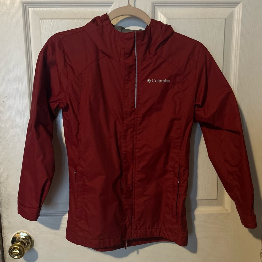 Columbia Rain Jacket Boys or Girl M (sz 10) EUC Medium weight jacket